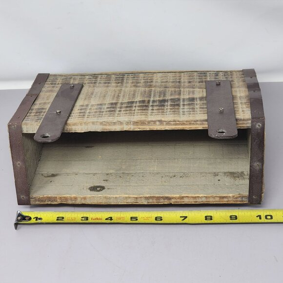 Rustic Wood Wall-Mount Mailbox With Bear & Pine‎ Tree Accents - Picture 8 of 11